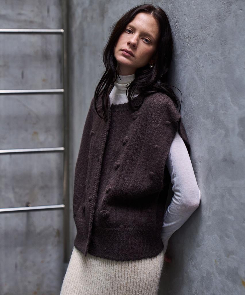 GRIDAJ Alpaca Crochet Knit Vest _ Brown