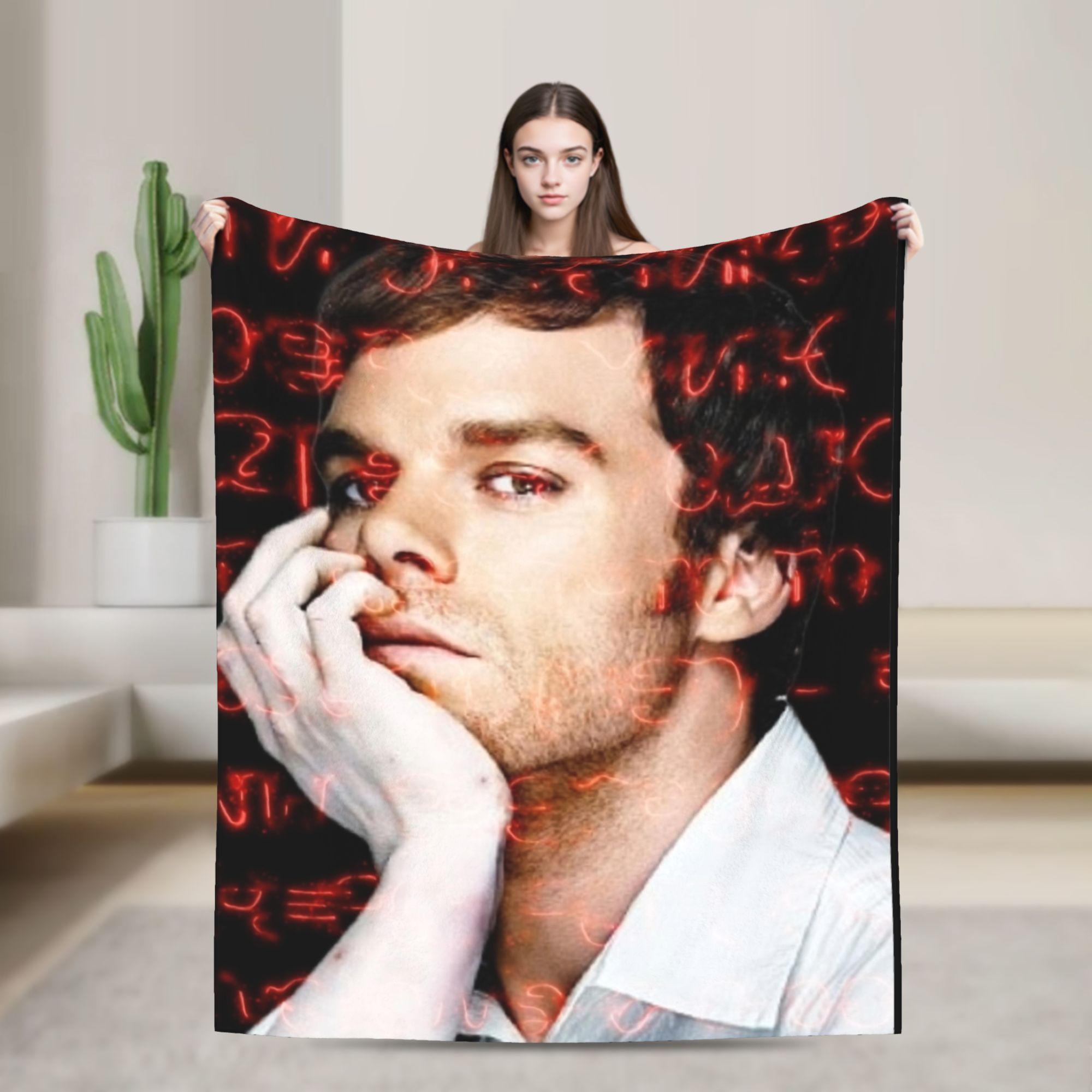 

Dexter Morgan Knitted Blankets Fleece Warm Throw Blanket for Bed Bedspread 75x90cm
