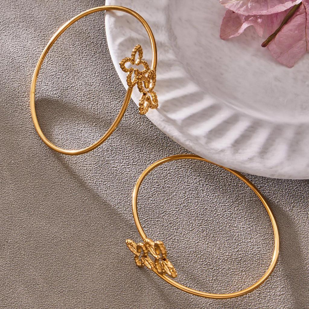 Elegant Double Flower Open Bracelet, 18k Gold-Plated Stainless Steel