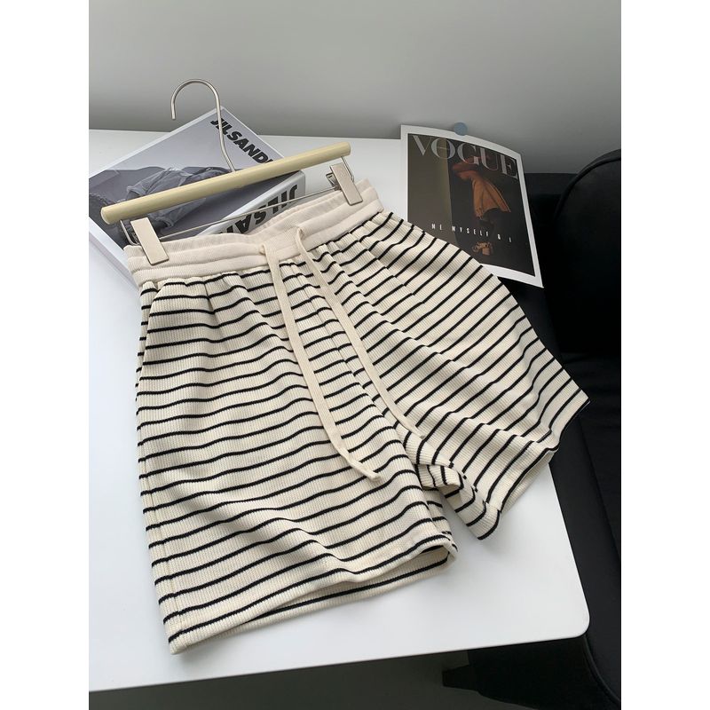 

ZDM Plus Size 150.00kg Contrast Color Stripes Shorts Female Summer Loose Leisure Sports Easiest for Match High Waist Wide Leg Skinny Pants Apricot Stripes M