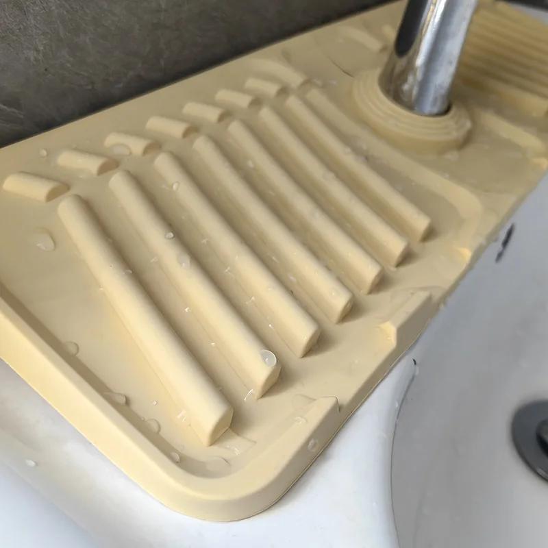 Silicone Faucet Drying Mat, Sloped Drainage & Organizer, Anti Slip Soap Storage Tray Kitchen Faucet Protector