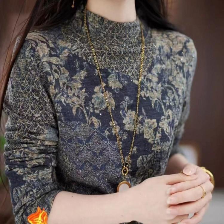 

Fashionable Australian Velvet Long-Sleeved Top - Age-Reducing, Warm, and Slimming Winter Wear XL (110-125 catties)