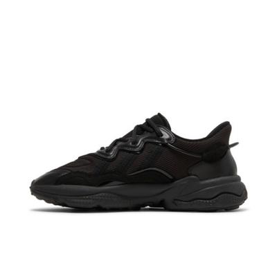 Ozweego Triple Black Herren FX6028