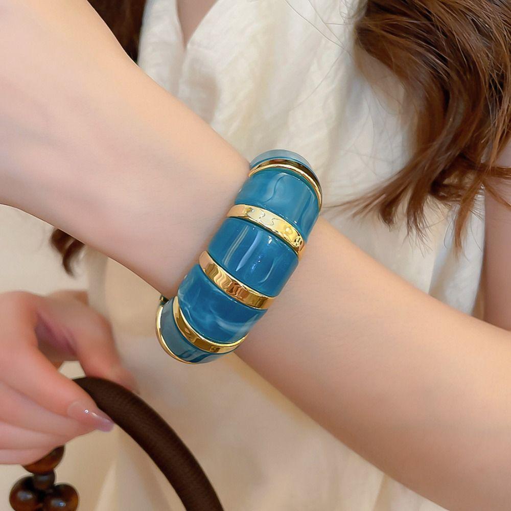 Europe American Style Acrylic Bangle Wide Exaggerated Bracelet Simple Elastic Bracelet Women