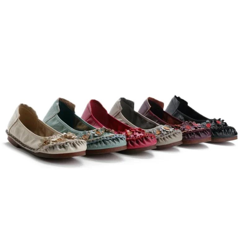 Moda Nuevos Flores Zapatos de Mujer Étnicos Alta Calidad Mocasines Moda Slip on Planos Zapatos Casuales Femeninos Suela Blanda Zapatos de Mamá 2024