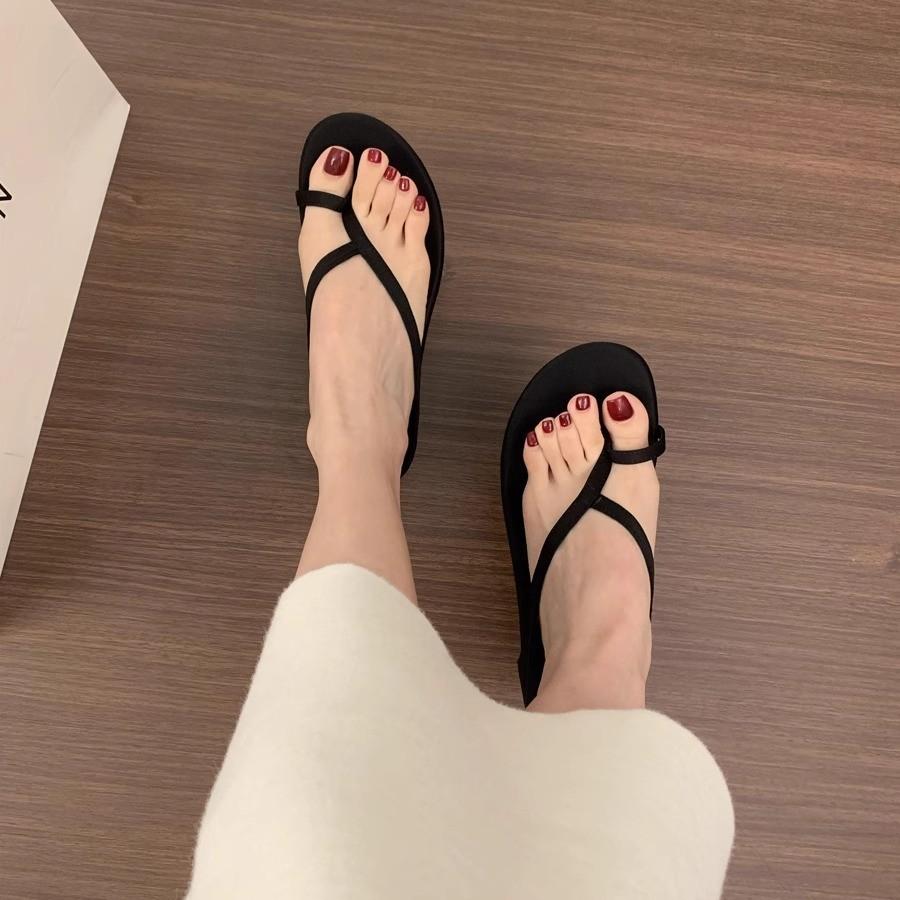 Beautiful temperament, silver toe flip-flops, female summer wear, heel-increasing fairy strap sandals
