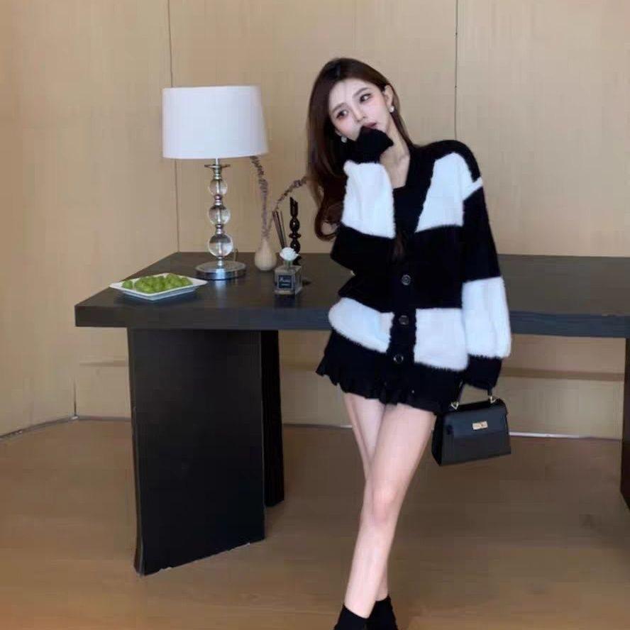Women's Striped Knit Loose Mink Sweater - Korean Style Soft Thick Cardigan for Autumn/Winter