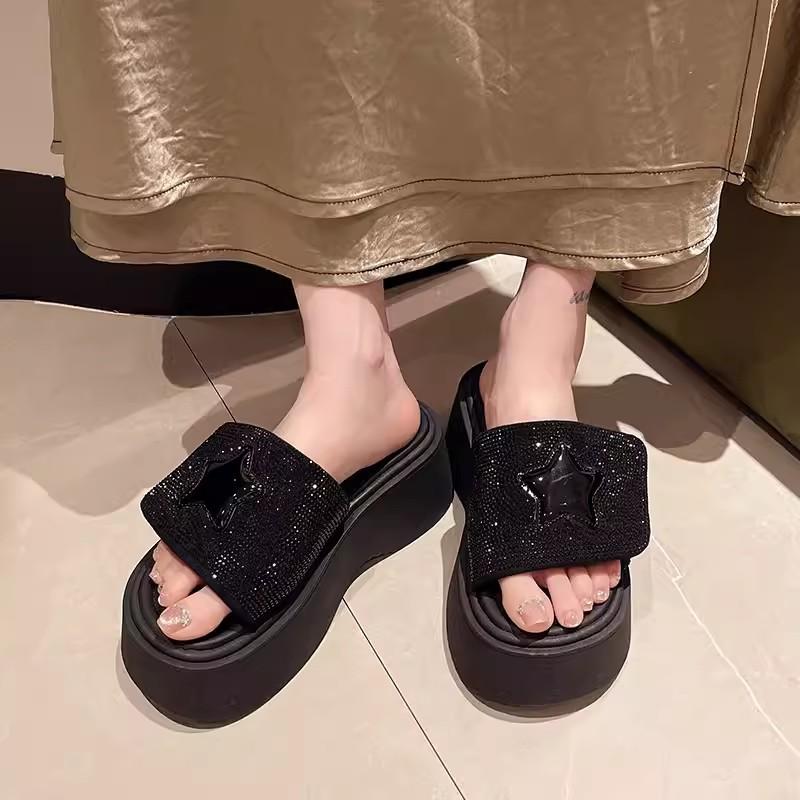 

мода Стразы Звезда Популярные Тапочки Женские Летние Новые Толстые Дно Увеличенный Открытый Носок Универсальные Повседневные Сандалии Женские Шлепанцы 40 чёрный