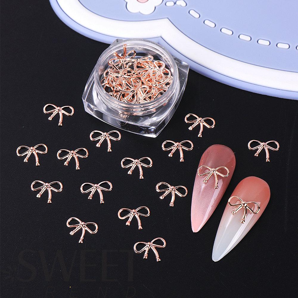 3er-Box Nagelzubehör Gold Silber Roségold Hohlmetallschleife Klassische Schleifenschmuck Mädchen Quadratische Flasche Metallschleife 2026