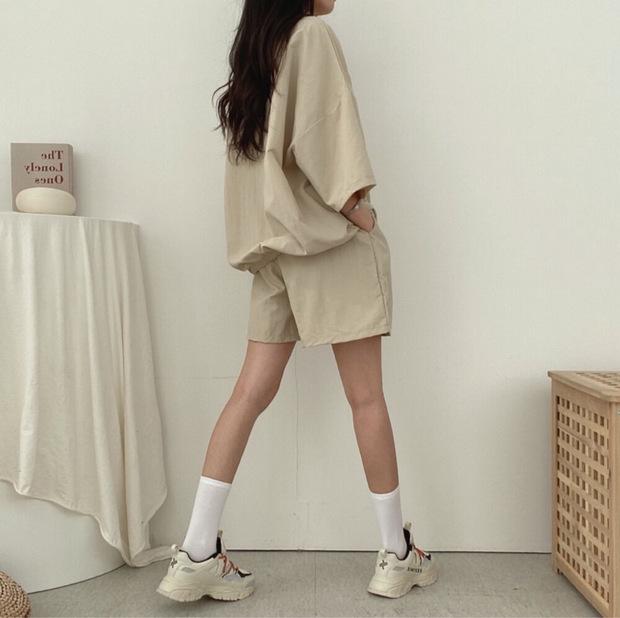 Women's Two-Piece Summer Sportswear: High Neck Zip Top & Loose Shorts Set