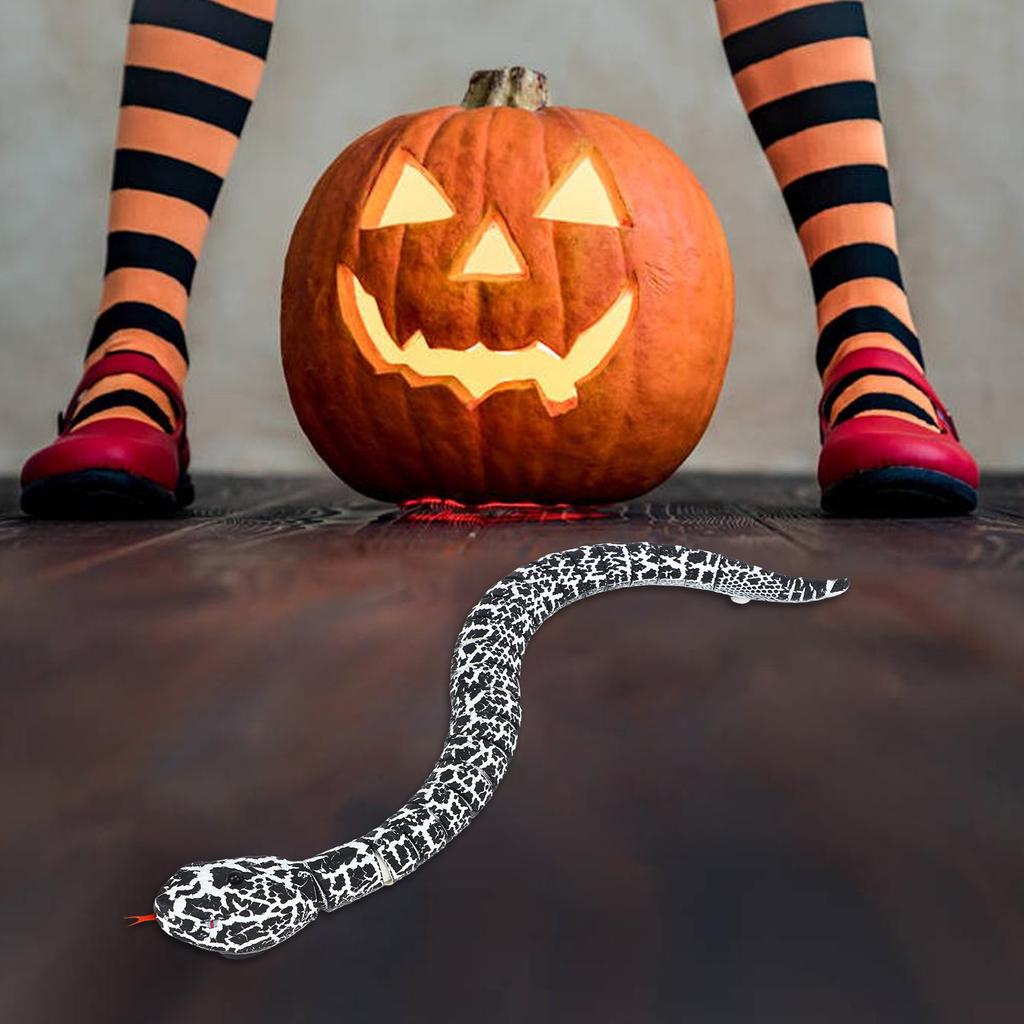 Remote Control Snake USB       Infrared Control with Retractable Snake Tongue RC Animal Toy for Over 8