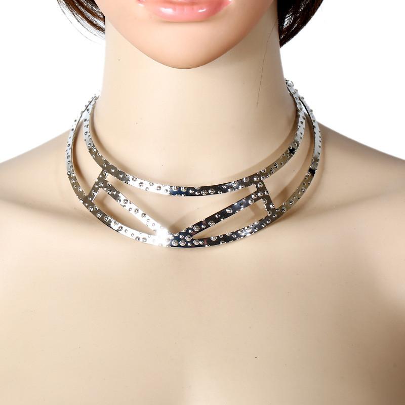 Geometric Metal Choker Necklace With Electroplated Surface Fashion Accessories