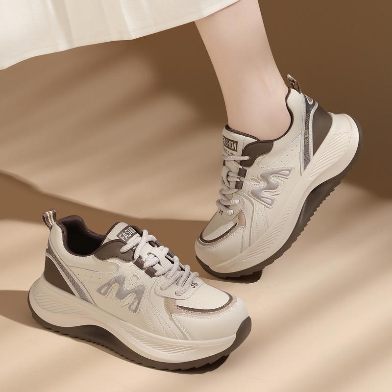 Zeigt Füße kleine Papa-Schuhe Damen Vier Jahreszeiten Neue dicke Sohle Stoßdämpfende Laufschuhe Leichte und vielseitige Sport- und Freizeitschuhe