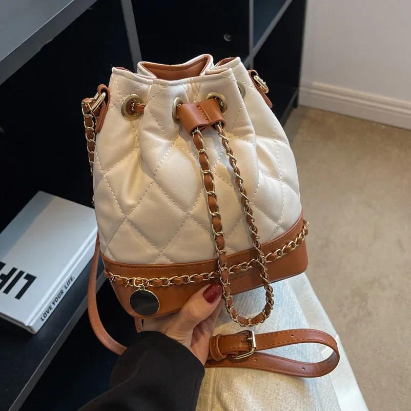Feminine Classic Shoulder Bag Ladies Fashion New Summer Crossbody Bag Girl Retro Leather Bag