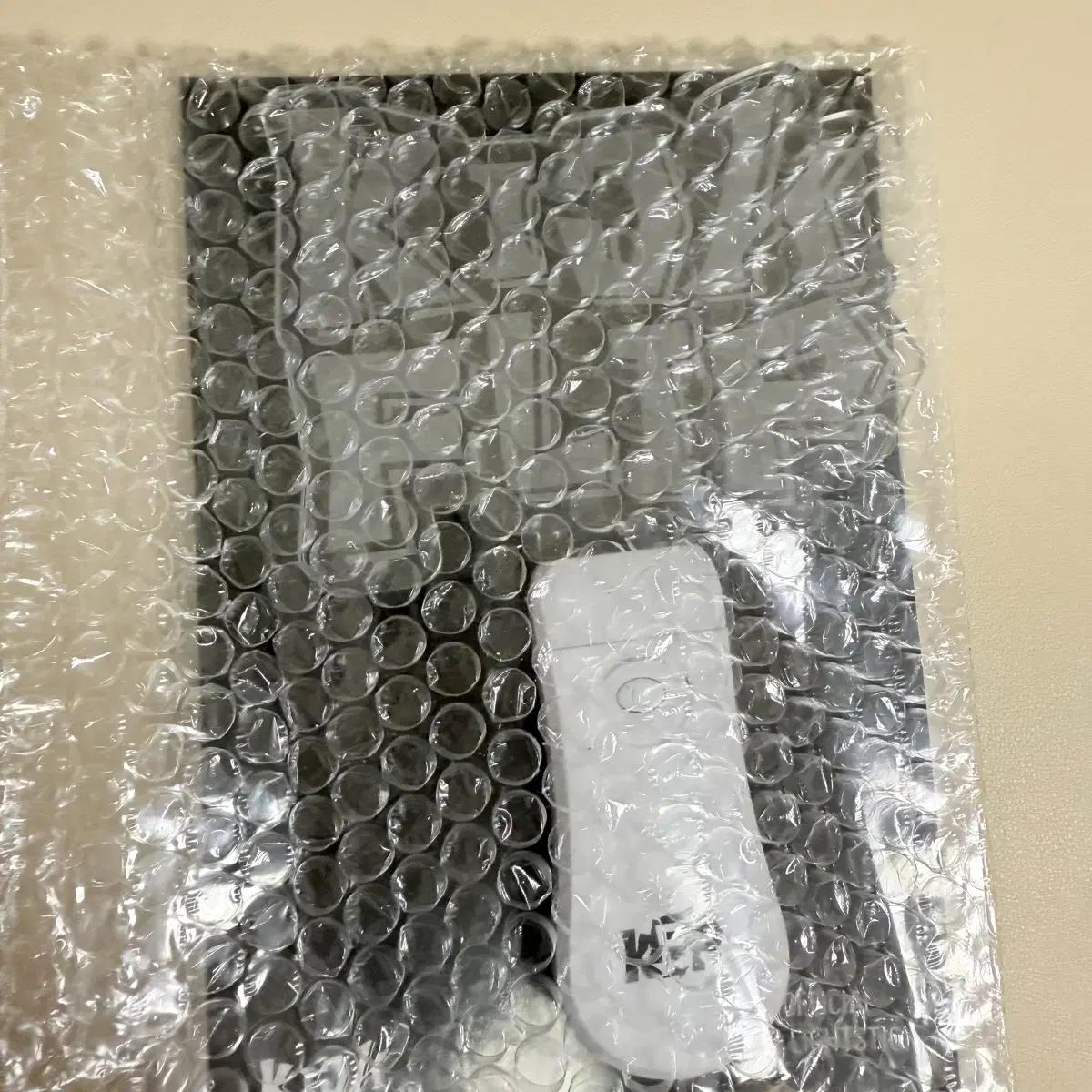 

Неоткрытый) Акриловый лайтстик Кикфлип