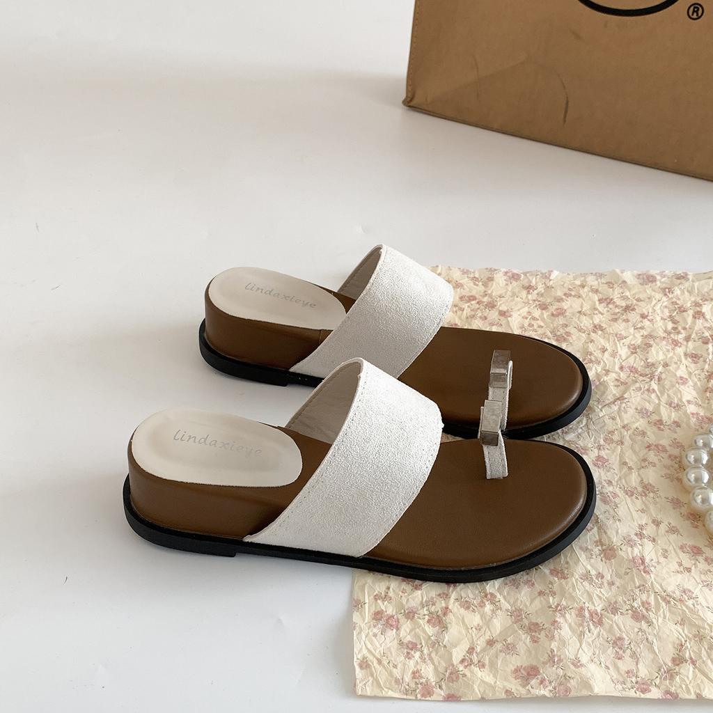 Red retro versatile slope heel heightening one-word slippers for women's summer wear 2025 new high-end French cool slippers