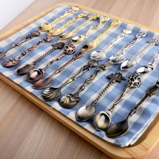 5Pcs/Set Coffee Scoop Antique Graceful Shape Alloy Royal Style Table Spoon for Home