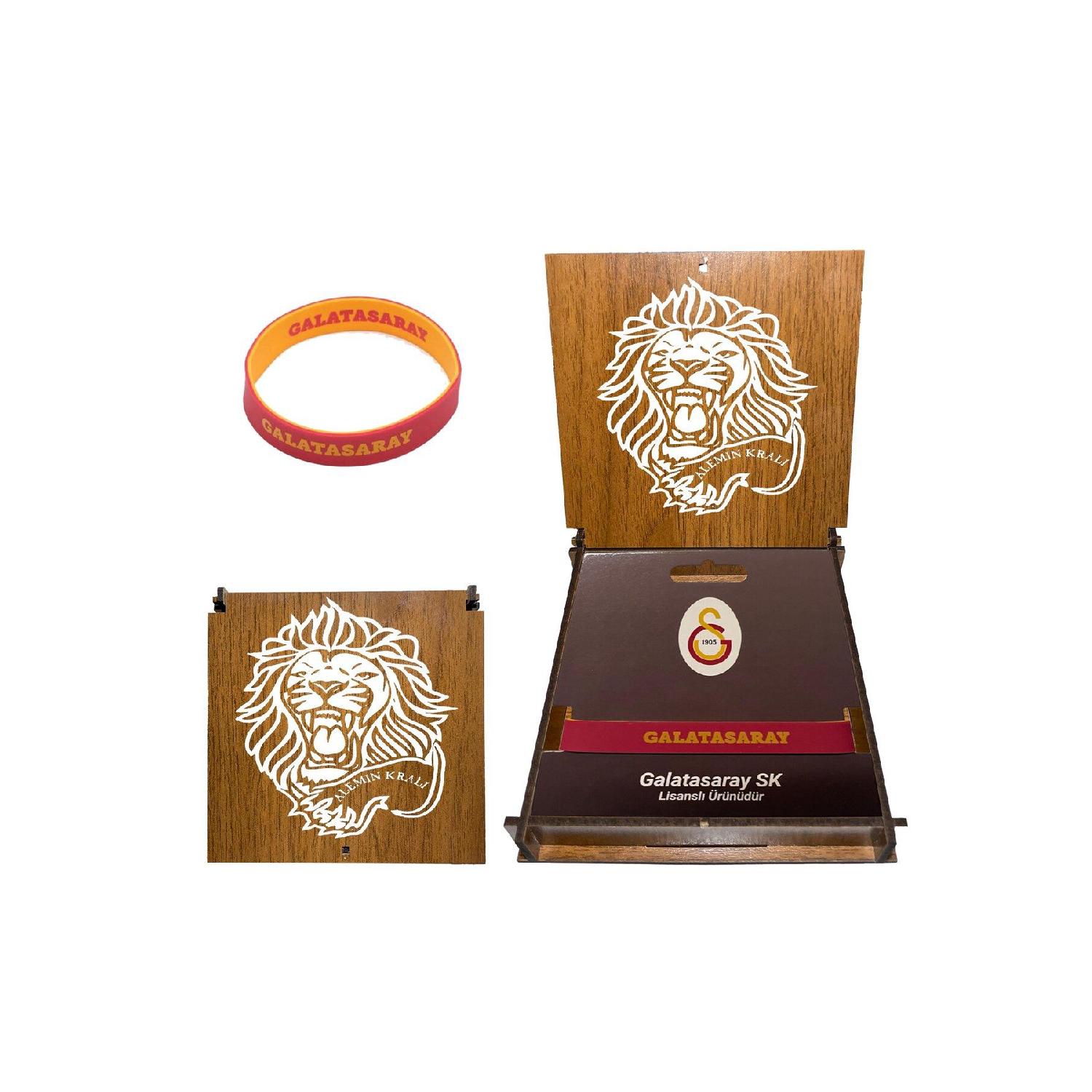 

Лицензированный браслет Gs в подарочной деревянной коробке Standart