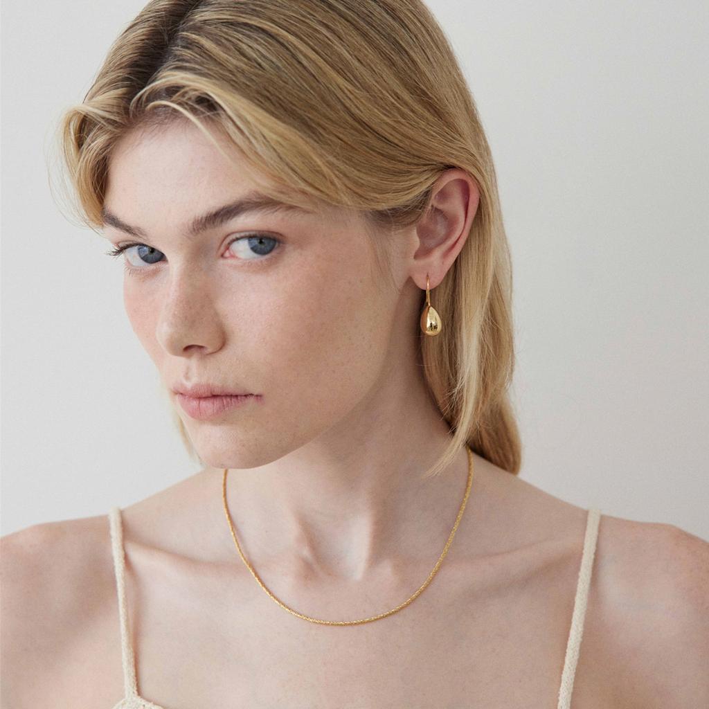 Exquisite Personality Unique Copper Plated 18K Real Gold Hidden Hanging Inlaid Pearl Black Agate Stud Earrings