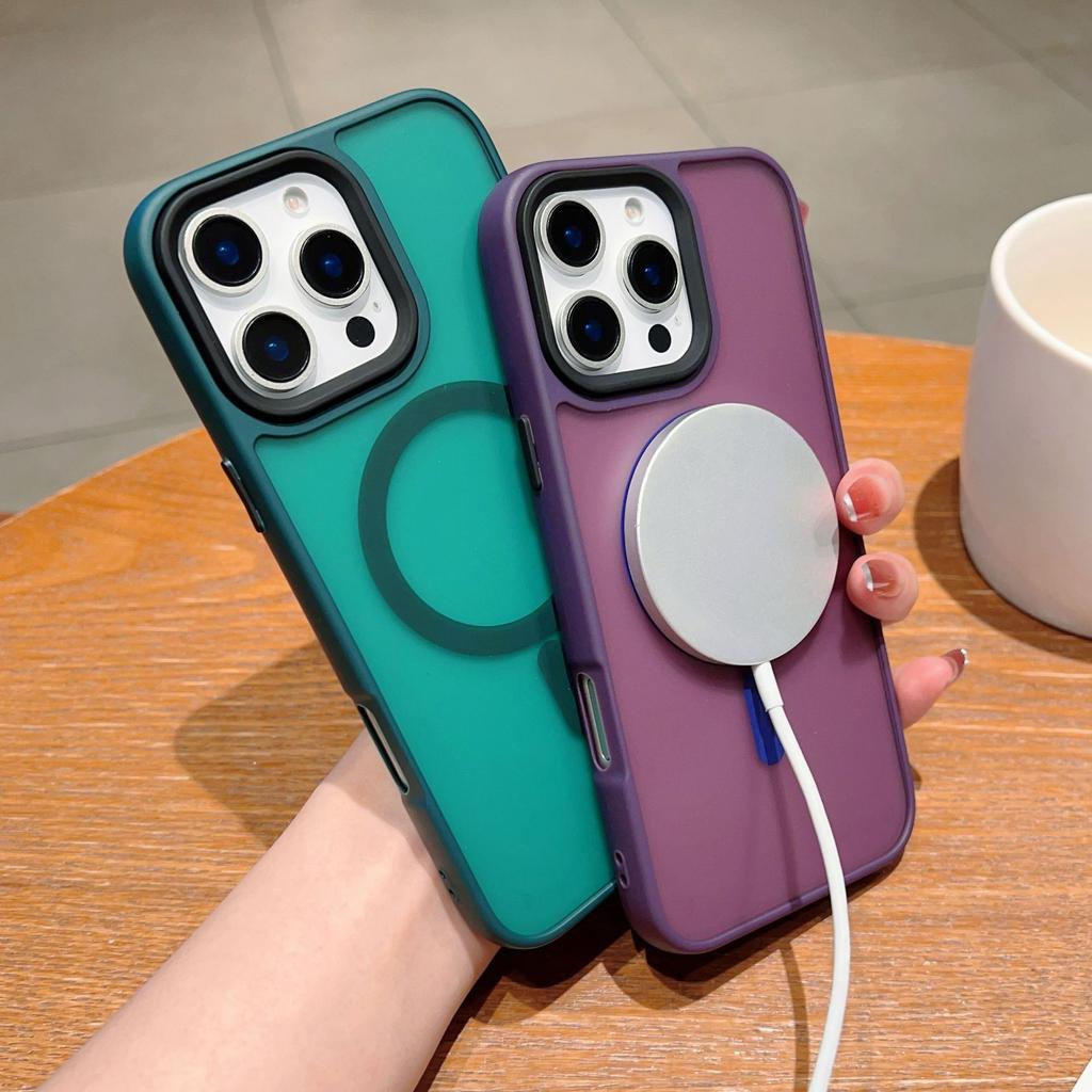 Suitable for Samsung S25 Ultra Large Hole Skin Sensing S25 Magnetic S23 Mobile Phone Case Lens Film Full Inclusive Gold Shield Protection