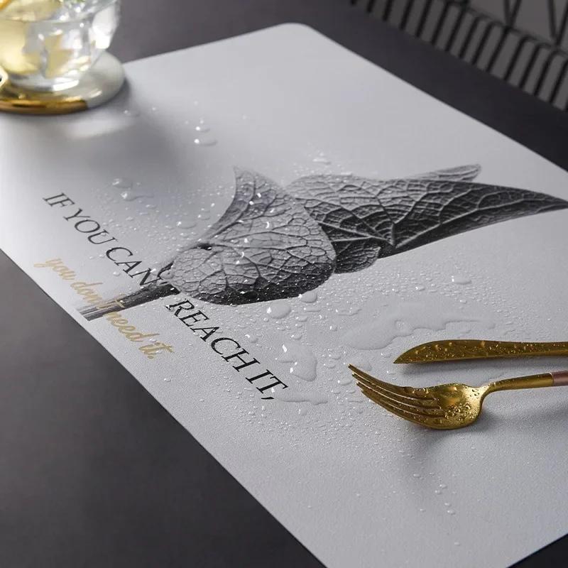 Inyahome Waterproof Wipe Clean Plastic Placemats Set of 1/4/6 for Kitchen Dinner Table Place Mats Dining Office Placemat Plastic