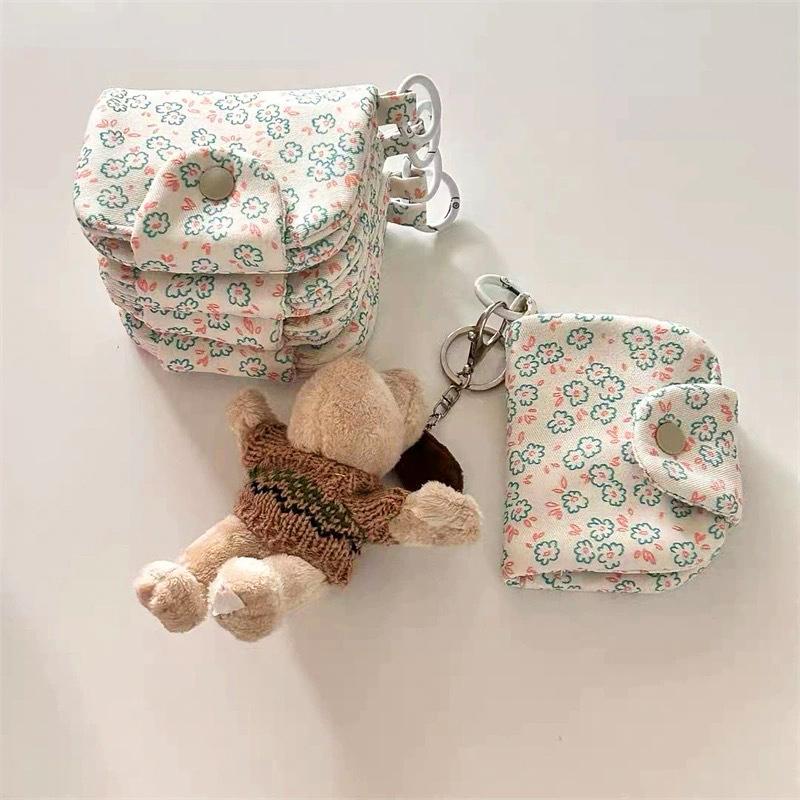 1PC Small Multi-Pocket Crossbody Bag Charm Keychain Cute Bunny Zipper Pouch Organizer Compact size 9.5x10cm