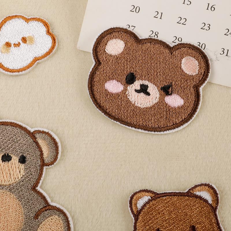 Self-Adhesive Cartoon Bear Embroidery Patch for Shoes, Hats, and Bags