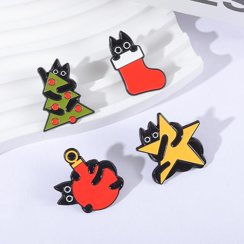 Black Cat Christmas Tree Enamel Pin Xmas Stocking Star Cute Animal Holiday Kitten Brooches Lapel Badge Jewelry Gifts for Friends