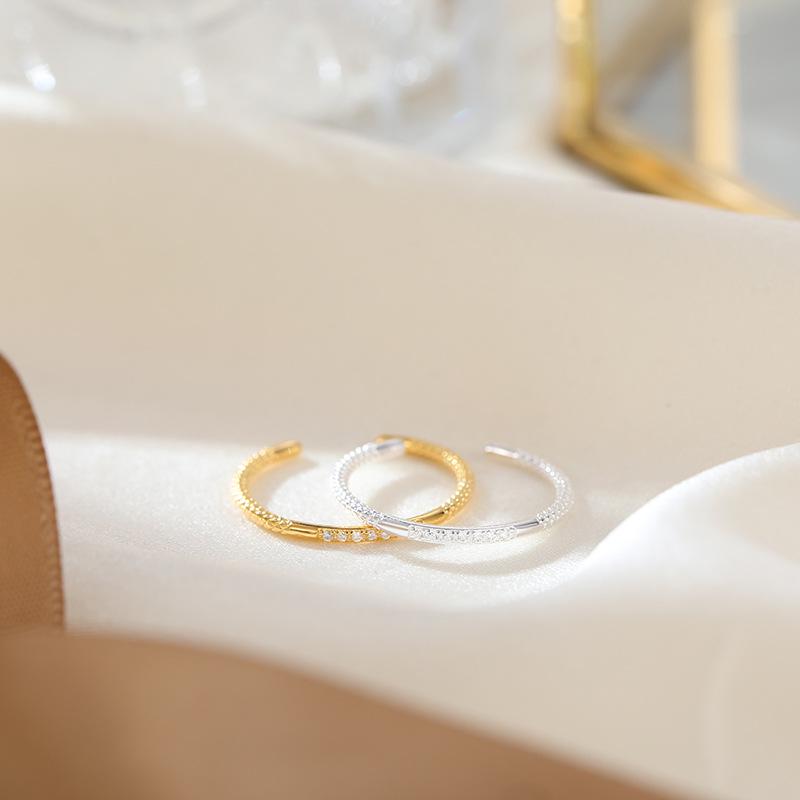 Banyan Tree Women's Simple Luxury S925 Silver Diamond Stackable Open Ring