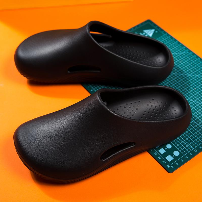 Men Slippers WaterProof Anti Skid Chef Shoe Breathable Slip on Casual Home Slippers Lightweight Beach Sandals Male Garden Clogs