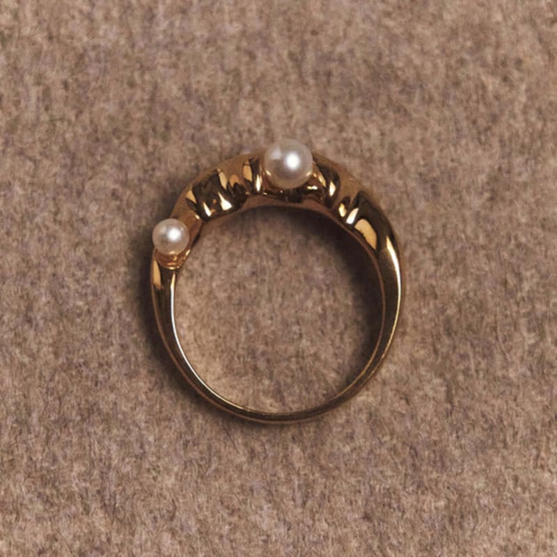 

Vingt six Avril 3-r5 heart flow ring white gold