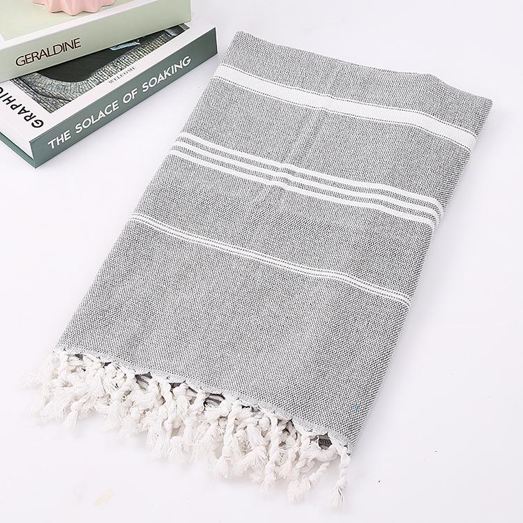 Custom Pure Cotton Turkish Striped Beach and Sauna Towel with Non-Stick Sand and Tassels for Adults