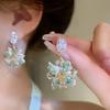 A Pair of Vintage Elegant Bling-Bling Exquisite Flower Earrings