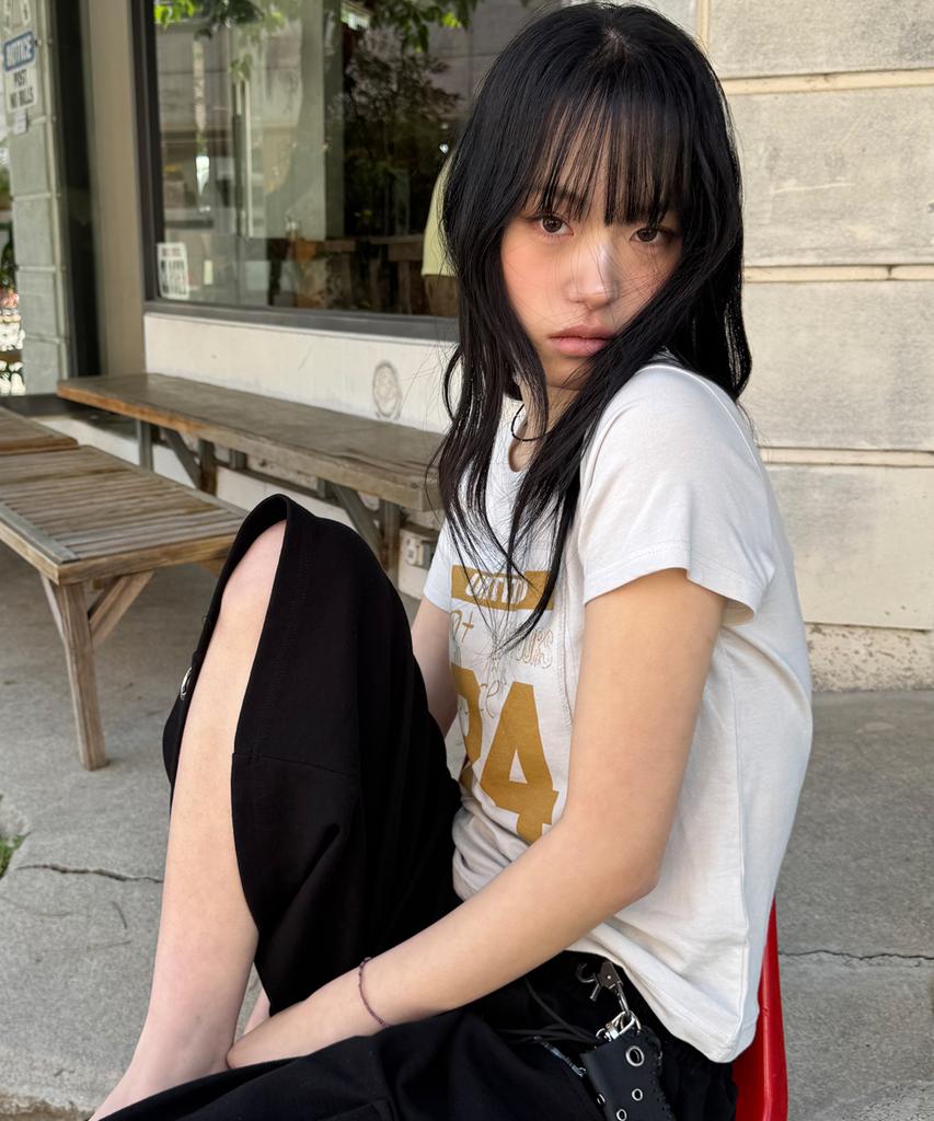 Eontaiteulseoul Untitle Number Patch Crop Short Sleeve Oatmeal