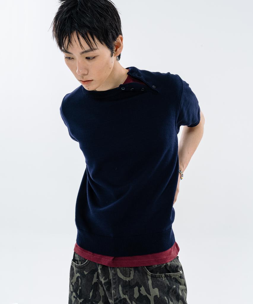 BASEMOMENT Diagonal Button Half Knit Navy