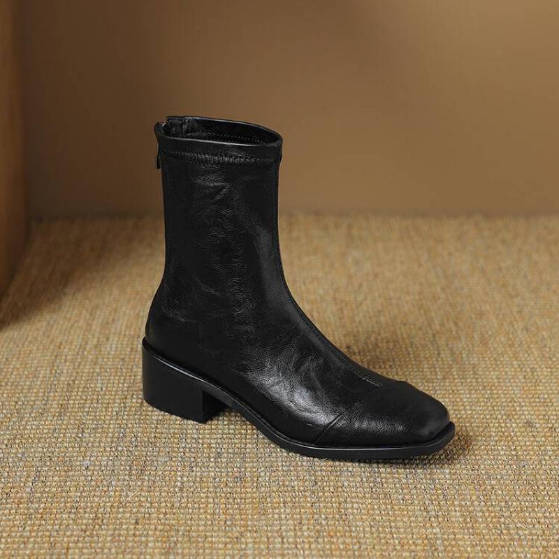 Autumn and winter medium heel knight boots women's comfortable square head leather boots rear zipper solid color square heel women's boots Korean vers