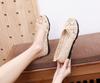Sommer Damen Ethnischer Stil Atmungsaktive Mesh-Spitzen-Flats - Ideal für die Schwangerschaft