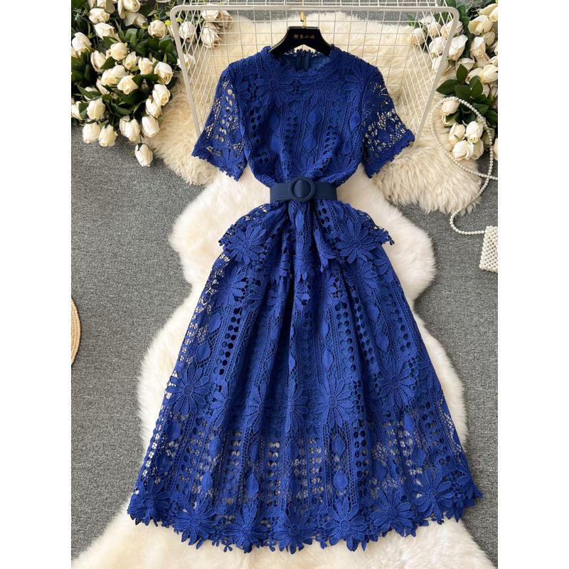 Retro Lace Ruffles Silm Dress Embroider