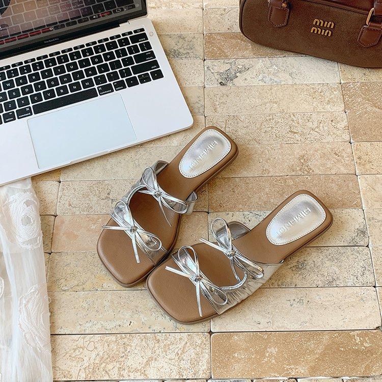 French Women's Slippers Spring and Summer Flat Slippers 2025 New Fashion Slippers Comfortable and Versatile