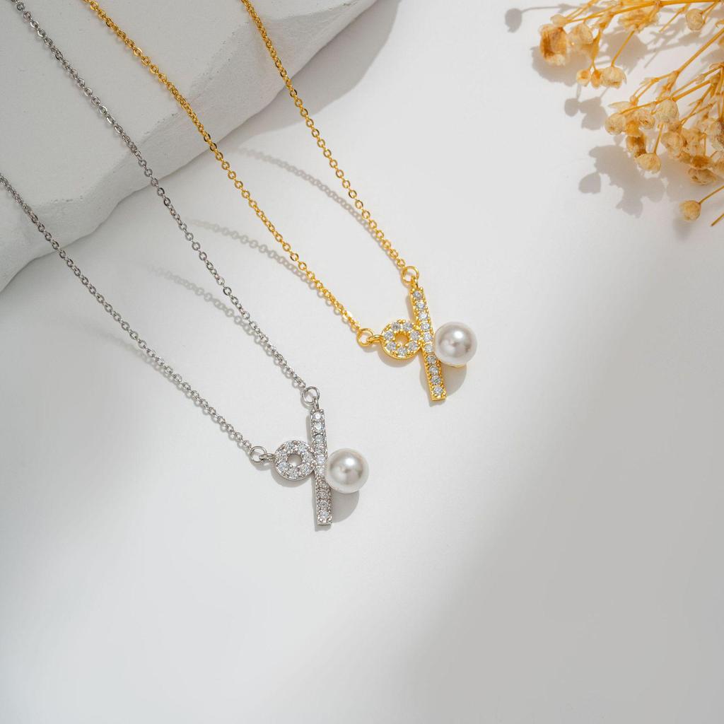 Korean Style Silver Clavicle Necklace with Zircon & Pearl
