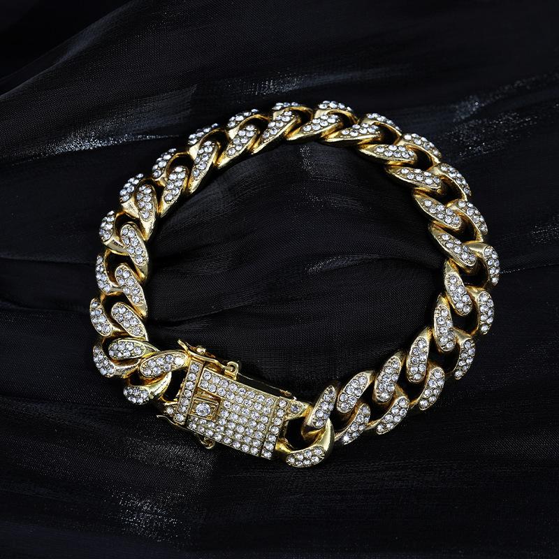 

Titanium Highquality Steel Cuban Chain Necklace And Bracelet Set For Wear Everyday StyleB