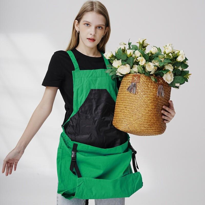 Unisex Waterproof Gardening Apron Outdoor Fruit Vegetable Picking Leaf Weed Cleaning