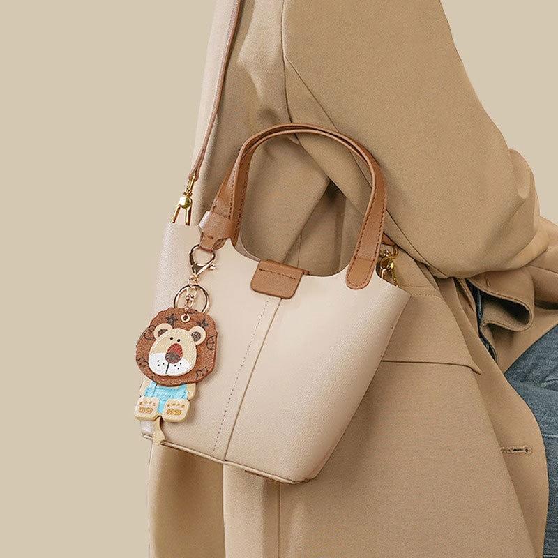 

Women s bags women s 2025 new high-end vegetable baskets, small bucket bags, spring and summer handbags, popular women s bags this year білий