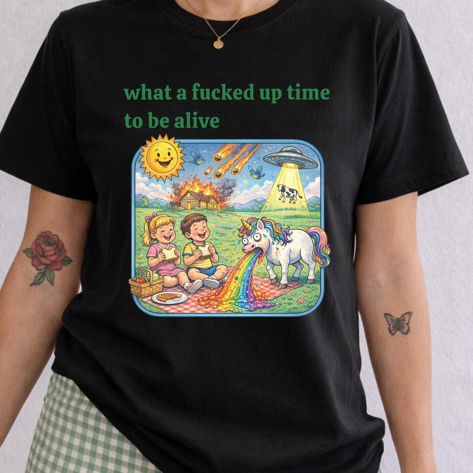 Stylish What a F*cked Up Time to Be Alive – Retro Dark Humor Apocalypse T-Shirt. 2XL