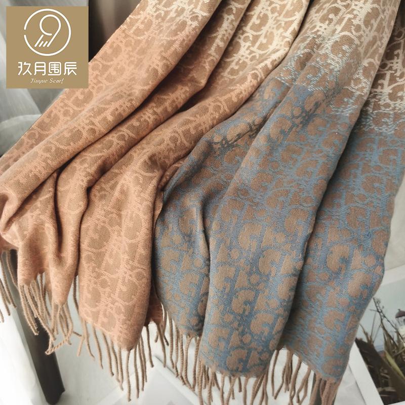 

High-end classic presbyopia imitation cashmere scarf women s winter atmosphere letter color matching warm shawl tide 175cm or more