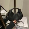 Handbag New Fashion Underarm Bag Niche Design Fashion Casual Women's Shoulder Crossbody Bag Crescent Bag