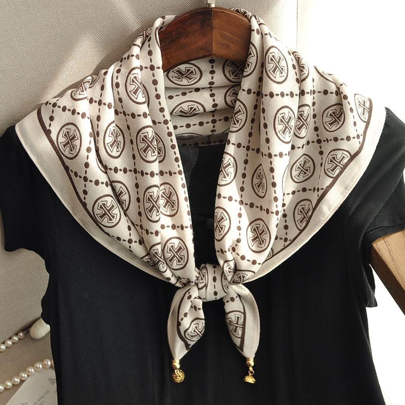 Spring & Autumn Silk Scarf: High-End Korean Style, Magnetic Buckle, Neck Protection, Versatile Temperament, Women's Square Scarf