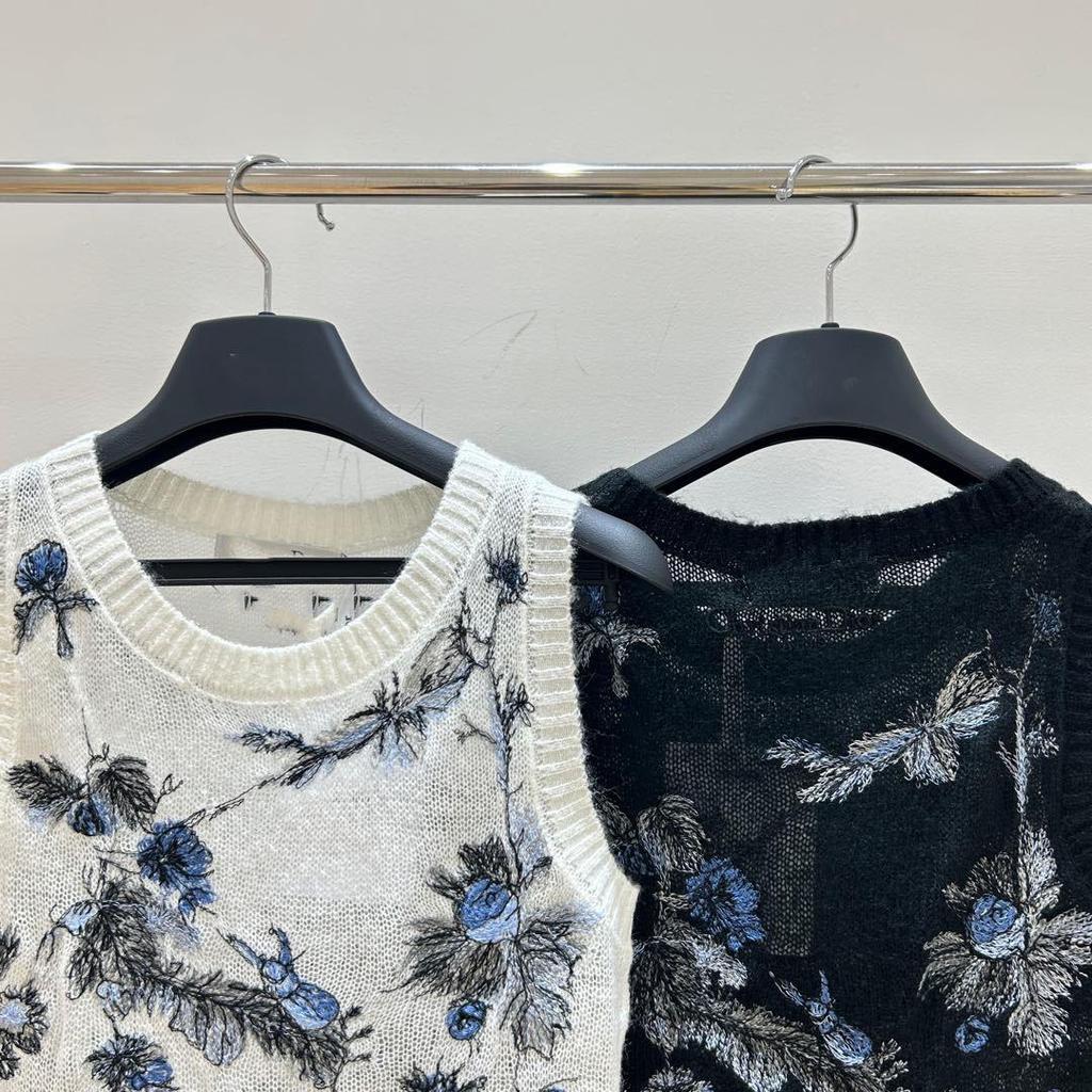 Vysoce kvalitní květinový vlněný mohérový vyšívaný kardigan s výstřihem do V