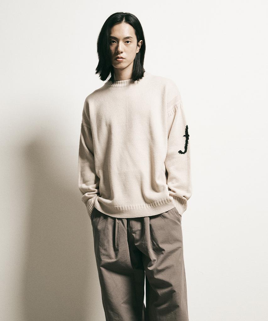 FFEFF STUDIO F Logo Round Wool Pullover (Cream Beige)