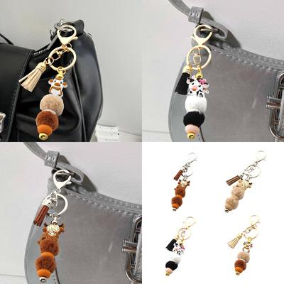 Highland Cow Pendant Keychain Soft Silicone Beaded Keyring with Colorful Tassels Key Rings Accessories for Women Men